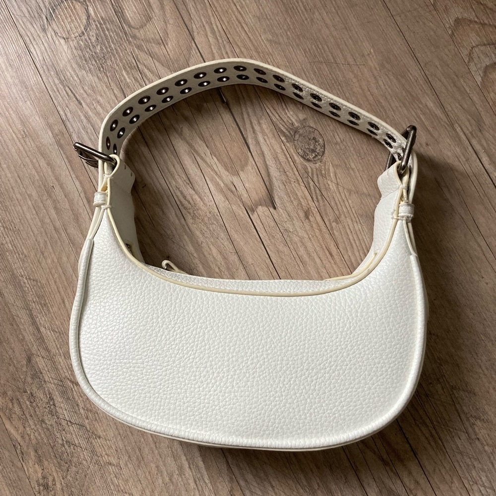 Half Moon Riveted White Bag - Picture 2 of 3